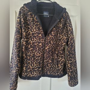 Ladies leapord print fleece jacket size medium